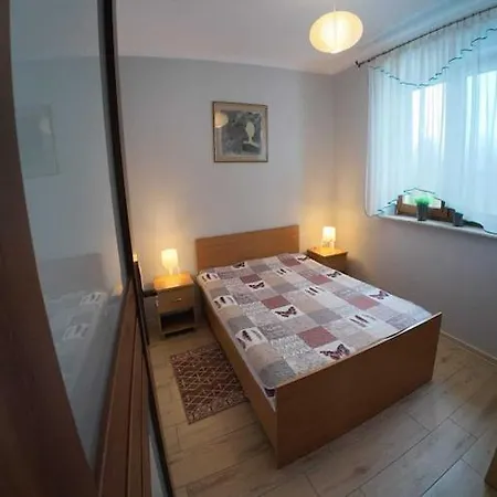 2-story With Private Garden Prázdninový dům *