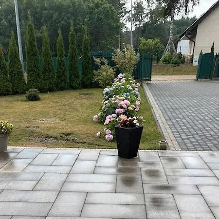 2-story With Private Garden Nyaraló *